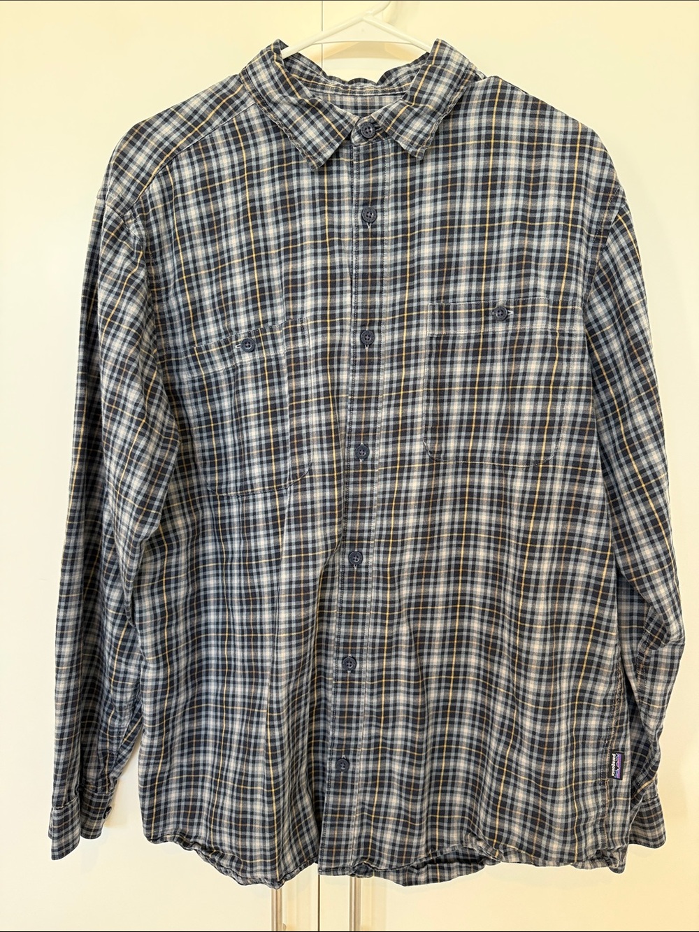 Patagonia Men's Long Sleeve Pima Cotton Shirt L